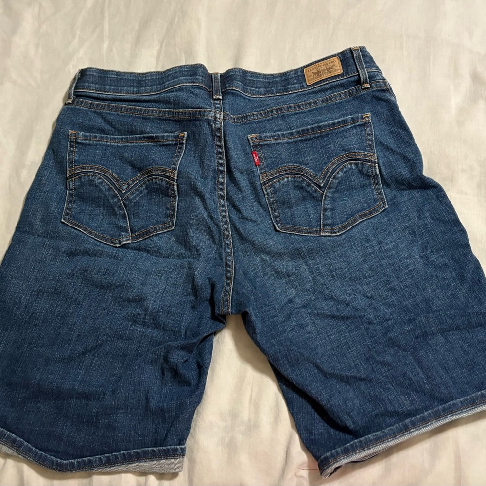 Levi's Women's Blue Jean Shorts - Picture 6 of 6